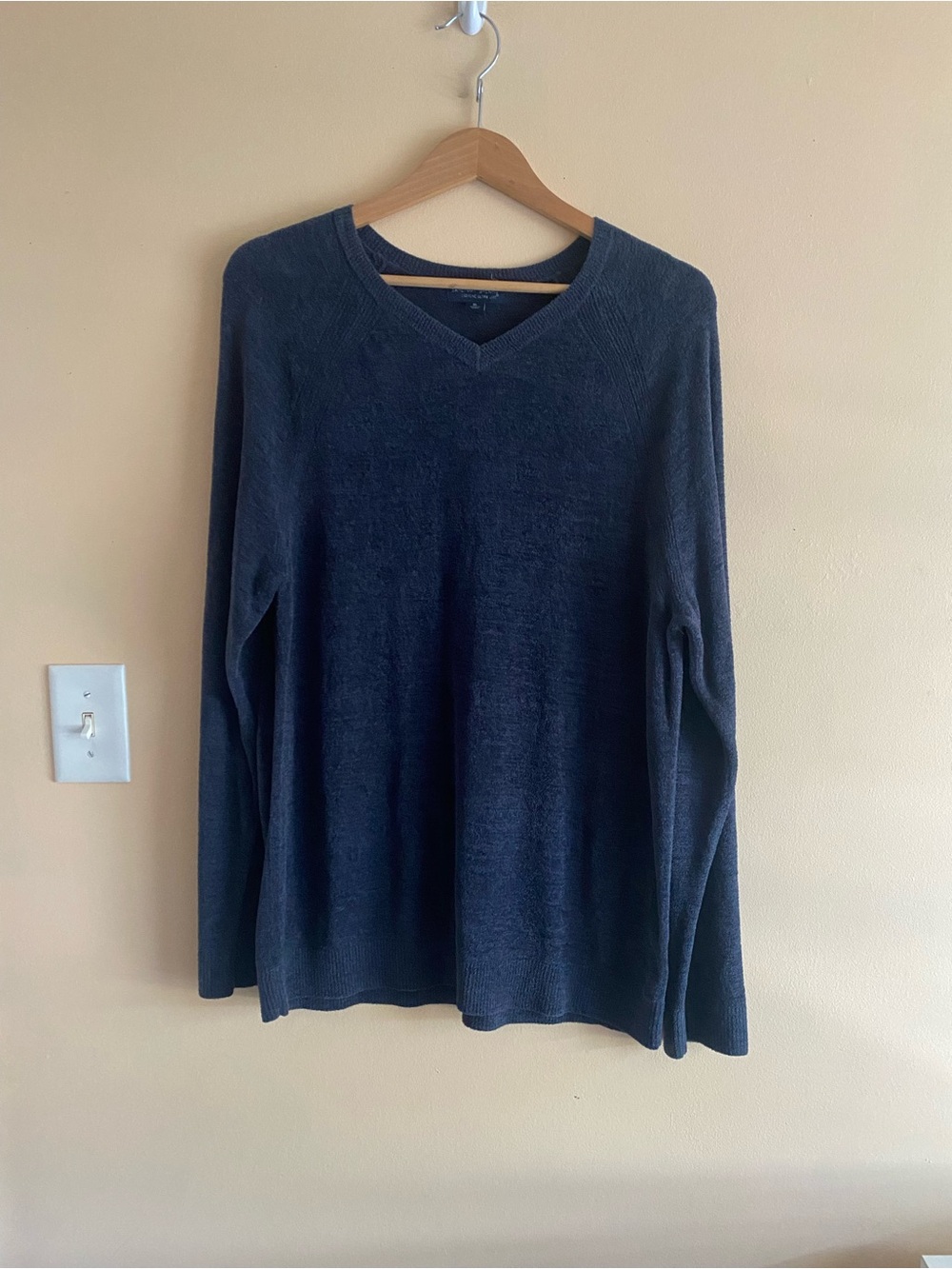 Barefoot Dreams CozyChic Ultra Lite V-Neck Sweater XL Navy Soft Knit Pullover - Picture 6 of 12